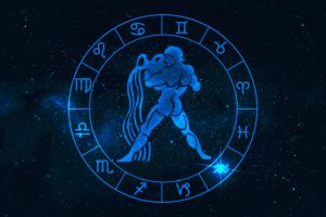 znak zodiaku Wodnik w dwunastu znakach zodiaku na tle gwiazd galaktyki, grafika przedstawiająca myślącego człowieka wielokąta